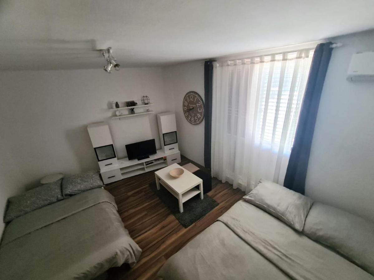 Apartment Dada Пула Екстер'єр фото